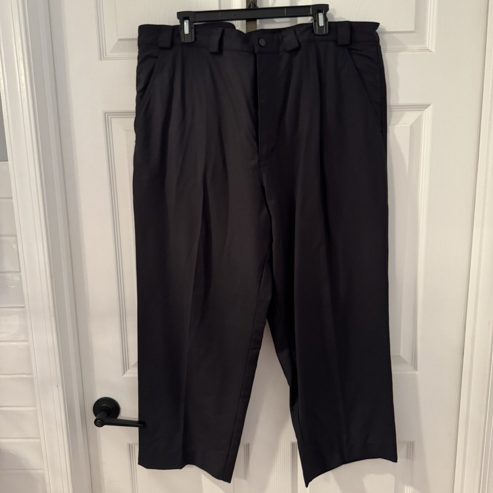Duluth Trading‎ Co Pants men's 41x26.5 Zip Back PocketsRelaxed Fit